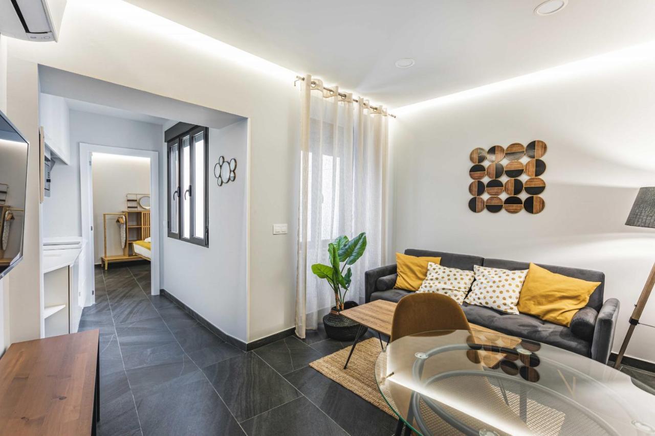 Apartamentos Cáceres Central Suites Esterno foto