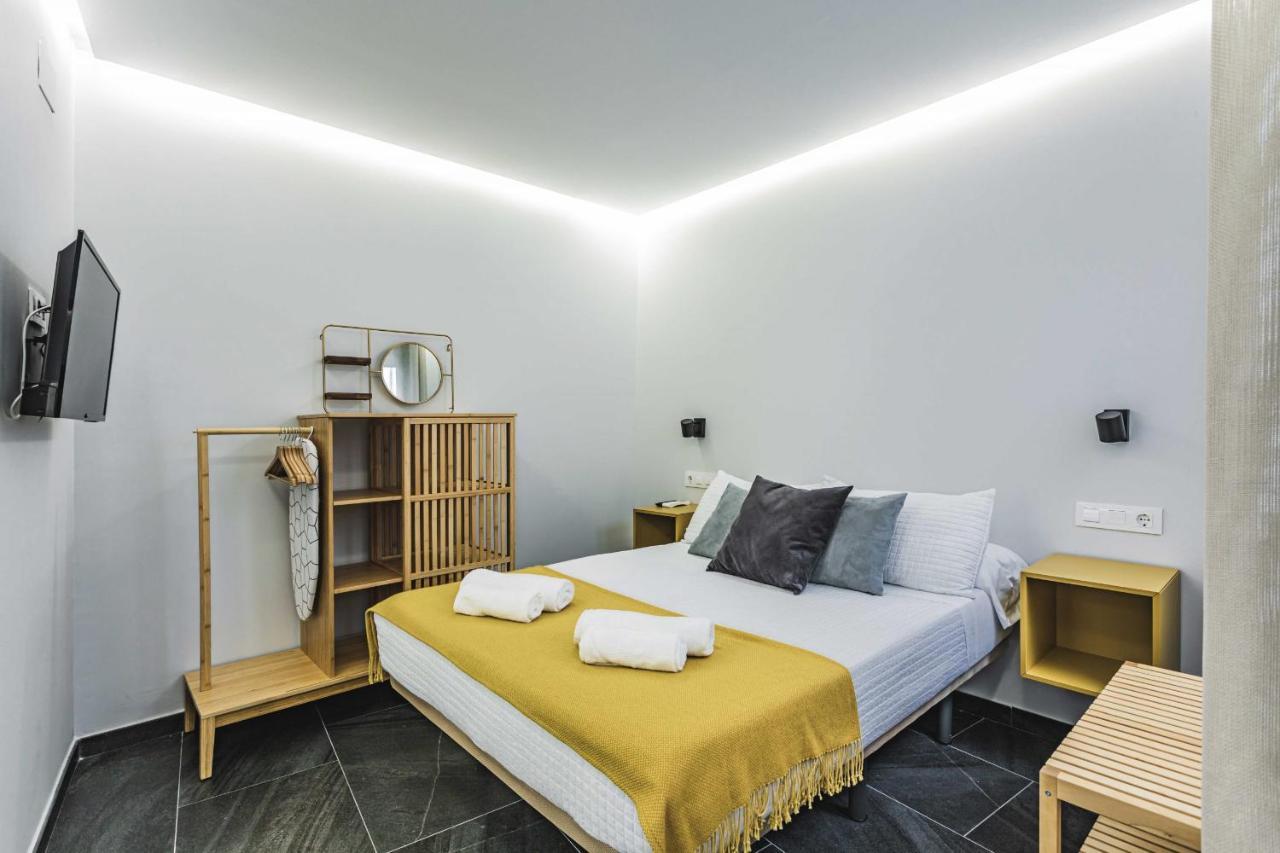 Apartamentos Cáceres Central Suites Esterno foto